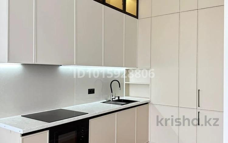 2-бөлмелі пәтер · 50 м² · 8/12 қабат, Северо-Запад ш/а, Тулеметова 64/3, бағасы: 300 000 ₸ в Шымкенте, Абайский р-н — фото 2
