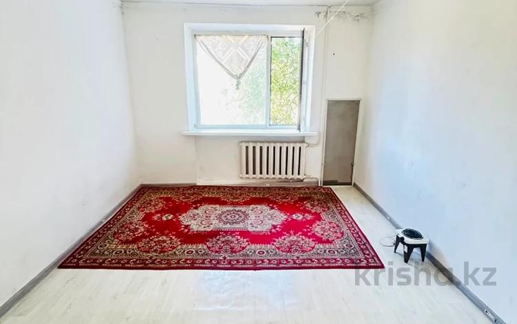 1-комнатная квартира · 13 м² · 3/9 этаж, абая за 3 млн ₸ в Уральске — фото 2