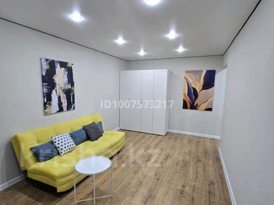 1-бөлмелі пәтер · 30.3 м² · 5/5 қабат, Пришахтинск, Пришахтинск, 22й микрорайон 2, бағасы: 12.5 млн 〒 в Караганде, Алихана Бокейханова р-н