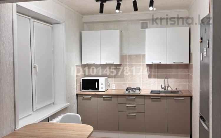 1-комнатная квартира · 30 м² · 5/5 этаж, С.Торайгырова 1 — Республики-Сейфуллина за 16.3 млн ₸ в Астане, р-н Байконур — фото 2