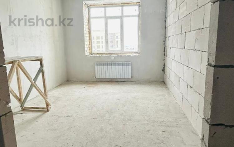 1-комнатная квартира · 45.1 м² · 12/13 этаж, мкр Юго-Восток, ​Улица Карбышева — Карагандинский государственный университет им. академика Е.А. Букетова, Ясли-сад №7 "Жулдыз", Средняя школа №16, Детский-сад №102 "Айсулу" за 21 млн ₸ в Караганде, Казыбек би р-н — фото 2