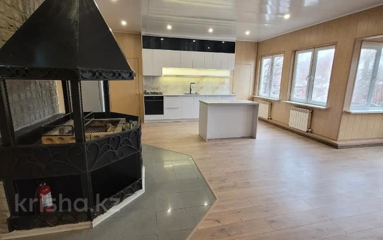 Отдельный дом · 4 комнаты · 350 м², мкр Каменское плато, Коргаушы 10 за 900 000 ₸ в Алматы, Медеуский р-н — фото 16