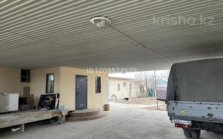 Отдельный дом · 5 комнат · 144 м² · 10 сот., Нұрберген Қарабашев 230 — 23 мектеп за 30 млн 〒 в Жанаозен — фото 2