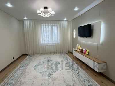2-комнатная квартира · 60 м² · 2/10 этаж, мкр. Алтын орда, Тауелсиздик 15Е за 200 000 ₸ в Актобе