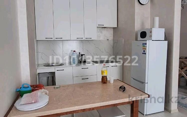 2-комнатная квартира · 43 м² · 10/12 этаж, Райымбека 351/1 за 33 млн ₸ в Алматы, Алатауский р-н — фото 2