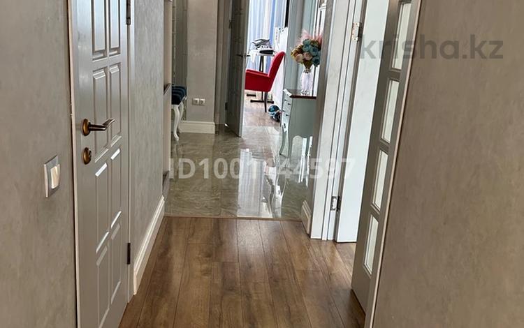 3-бөлмелі пәтер · 92 м² · 10/10 қабат, Анет баба 13 — Мухамедханова, бағасы: 65 млн ₸ в Астане, Нура р-н — фото 13