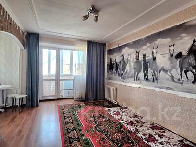 2-комнатная квартира · 48 м² · 3/5 этаж, Майкудук, 14й микрорайон за 11.5 млн ₸ в Караганде, Алихана Бокейханова р-н