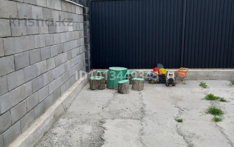 Отдельный дом · 3 комнаты · 72 м² · 6 сот., Мира 41 — Возле Байтерекской школы за 28 млн ₸ в Байтереке (Новоалексеевке) — фото 2