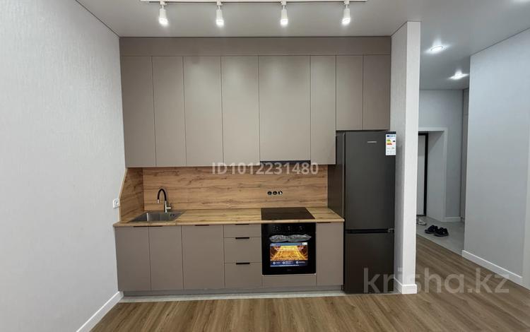 2-бөлмелі пәтер · 41 м² · 12/13 қабат, ​Улица Карбышева 15/1, бағасы: 250 000 ₸ в Караганде, Казыбек би р-н — фото 2