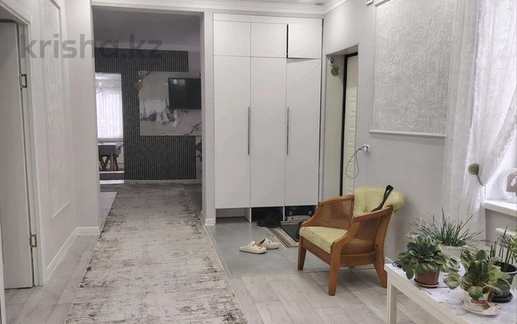 Отдельный дом · 3 комнаты · 130 м² · 6 сот., Иманова 170 за 32 млн ₸ в Актобе, мкр Москва — фото 2