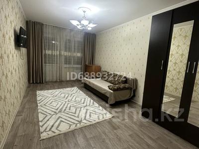 1-комнатная квартира · 31 м² · 3/5 этаж, мкр Казахфильм 6 — Альфараби Исиналиева за 29 млн ₸ в Алматы, Бостандыкский р-н