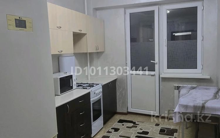 1-комнатная квартира · 40 м² · 4/9 этаж, Райымбека 12 — Алтын орда за 10 000 ₸ в Алматы — фото 2