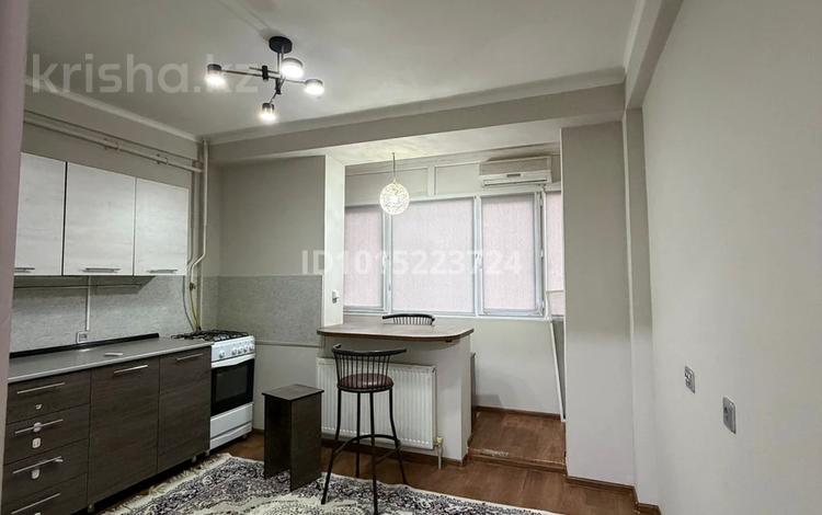1-бөлмелі пәтер · 40 м² · 1/5 қабат, 17-ш/а. 70, бағасы: 150 000 ₸ в Актау, 17-й мкр — фото 15