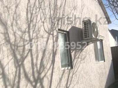 Отдельный дом · 2 комнаты · 70 м² · 10 сот., мкр Балауса, К.Мусагалиев 1 — Дренаж за 18 млн ₸ в Атырау