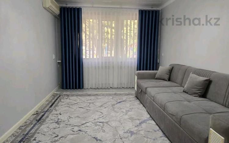 3-бөлмелі пәтер · 60 м² · 1/4 қабат, Бейбитшилик 24А, бағасы: 250 000 ₸ в Шымкенте — фото 2