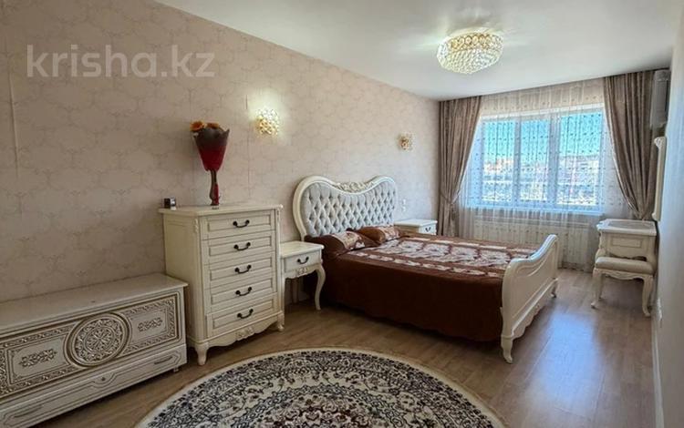 3-бөлмелі пәтер · 120 м² · 3/7 қабат, мкр. Алтын орда, молдагуловой, бағасы: 40 млн ₸ в Актобе — фото 2