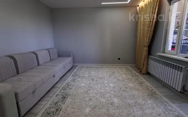 2-комнатная квартира · 65 м² · 3/6 этаж, мкр Кокжиек за 33.5 млн ₸ в Алматы, Жетысуский р-н — фото 2