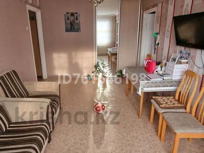 4-комнатная квартира · 60 м² · 4/5 этаж, островского 22/1 за 18 млн 〒 в Усть-Каменогорске