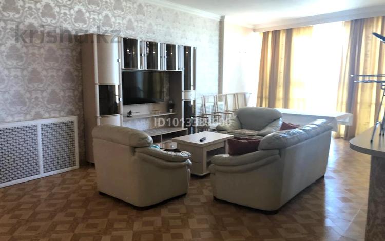 3-бөлмелі пәтер · 140 м² · 15/20 қабат, Самал-3 ш/а. Достык 160 — Напротив Достык Плаза, бағасы: 110 млн ₸ в Алматы, Медеуский р-н — фото 2
