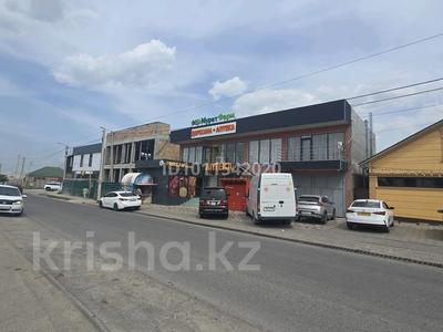 Офисы, магазины и бутики, салоны красоты, медцентры и аптеки · 400 м² за 105 млн ₸ в Шымкенте, Абайский р-н
