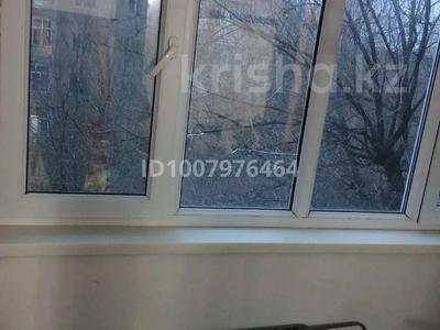 2-комнатная квартира · 52 м² · 4/5 этаж, мкр Алатау, Алатау ш/а. 23 — 4 поликлиниканың жаны,17бақша,48мектеп за 15.5 млн ₸ в Таразе