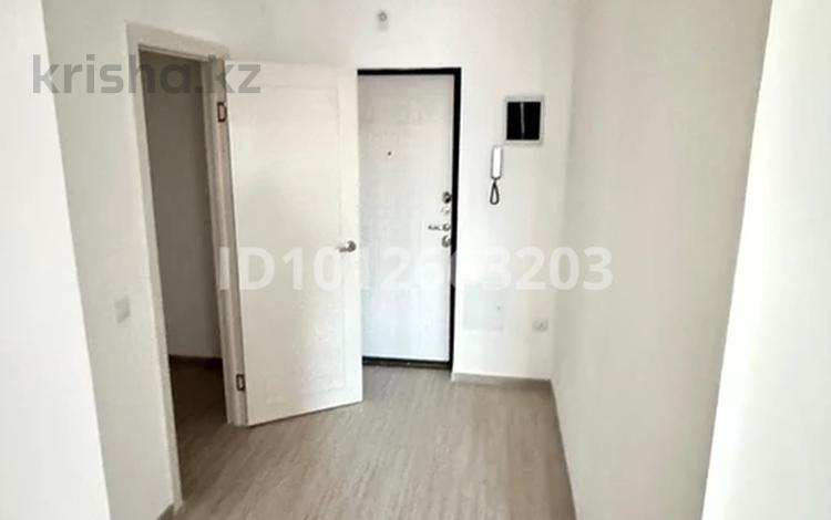 3-комнатная квартира · 82.7 м² · 4 этаж, мкр Уркер, Шапық шокин 1 1 за 290 000 ₸ в Астане, Нура р-н — фото 6