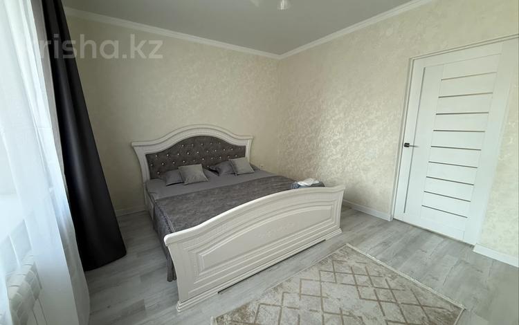 2-комнатная квартира · 75 м² · 6/9 этаж, мкр. Алтын орда 9Б — ГМ Дина , Теннисный корт за 15 000 ₸ в Актобе — фото 3