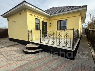 Отдельный дом · 4 комнаты · 130 м² · 8 сот., Колос 2 34 — Колос за 27 млн 〒 в Актобе, жилой массив Кирпичный