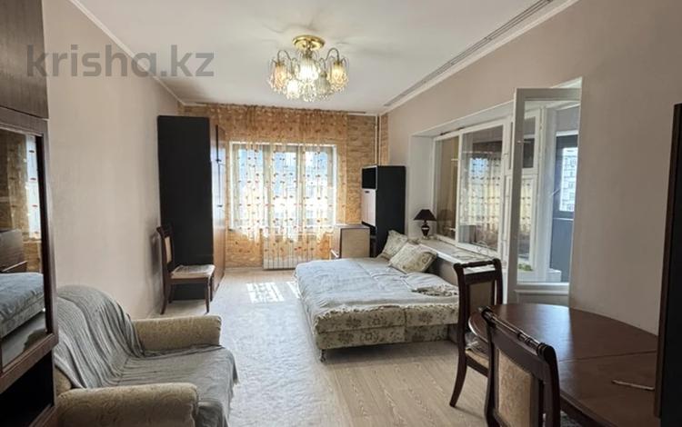 1-комнатная квартира · 55 м² · 7/10 этаж, Шевченко 190 — Шевченко Гагарина за 250 000 〒 в Алматы, Алмалинский р-н — фото 2