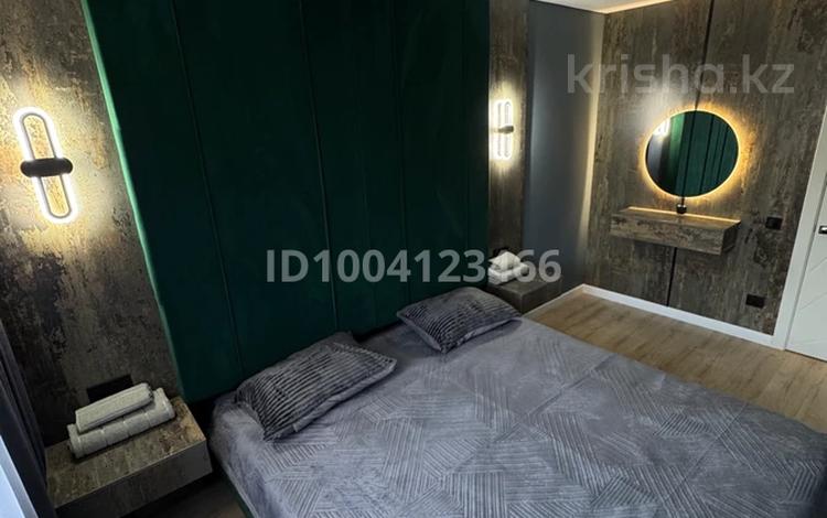 2-комнатная квартира · 42 м² · 3/5 этаж, мкр Новый Город, Ержанова 34 за 18 000 ₸ в Караганде, Казыбек би р-н — фото 2