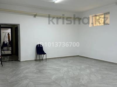 Магазины и бутики, салоны красоты, медцентры и аптеки, образование · 170 м² за 22 млн ₸ в Актау, 35-мкр