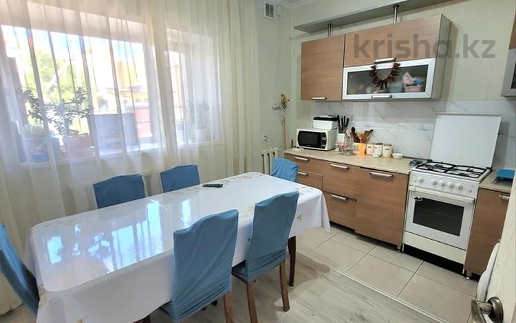 Жеке үй · 6 бөлме · 180 м² · 10 сот., Жаркент, бағасы: 68 млн 〒 в Астане — фото 11
