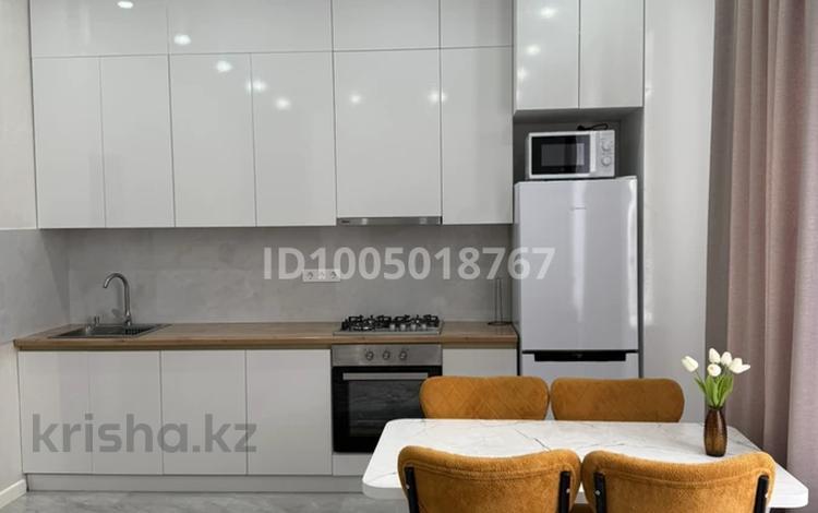 2-комнатная квартира · 70 м² · 8/9 этаж, Курмангазы 8/2 за 300 000 ₸ в Атырау — фото 23