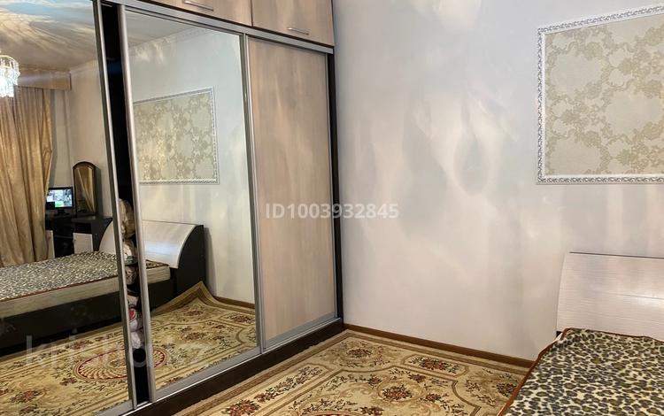 4-комнатная квартира · 180 м² · 1/1 этаж, Заря за 40 000 〒 в Талдыкоргане — фото 2