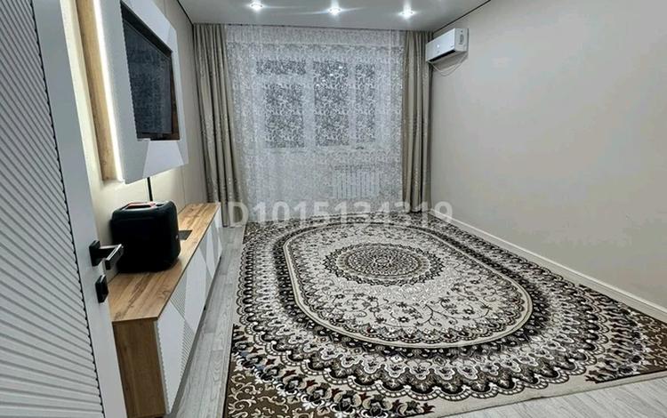 2-комнатная квартира · 66 м² · 4/5 этаж, 6 микр 13 за 15 млн ₸ в Жанатасе — фото 2