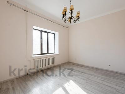 3-комнатная квартира, 93.4 м², 2/5 этаж, Тлендиева 1/2 за 32 млн 〒 в Астане