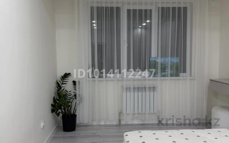 2-комнатная квартира · 39 м² · 8/13 этаж, Есенова 160/3 за 33.5 млн ₸ в Алматы, Жетысуский р-н — фото 2