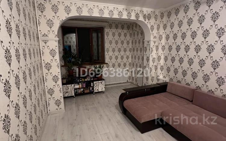 2-бөлмелі пәтер, 78 м², 3/5 қабат, мкр Сайрам 8 — Рядом 65 школа, бағасы: 26 млн 〒 в Шымкенте, Енбекшинский р-н — фото 2