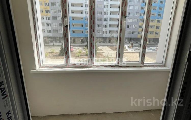 1-комнатная квартира, 45.6 м², 2/13 этаж, Есенова 160/3