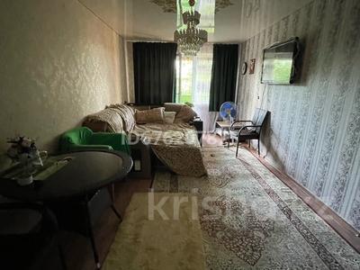 2-комнатная квартира, 50 м², 5/5 этаж, Каратау 8 — Призрденского парка за 13 млн 〒 в Таразе
