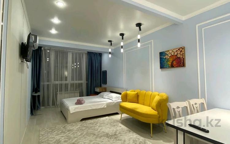 1-комнатная квартира · 33 м² · 7/9 этаж, мкр Шугыла 340/3 к 4 за 15 000 ₸ в Алматы, Наурызбайский р-н — фото 2