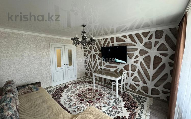 3-бөлмелі пәтер · 70 м² · 9/10 қабат, 8-й микрорайон, Воинов интернационалистов 11, бағасы: 31 млн ₸ в Костанае — фото 2