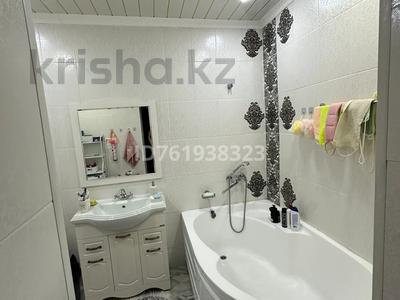 3-бөлмелі пәтер · 84 м² · 3/5 қабат, Ғарышкерлер 50а, бағасы: 37.7 млн ₸ в Жезказгане