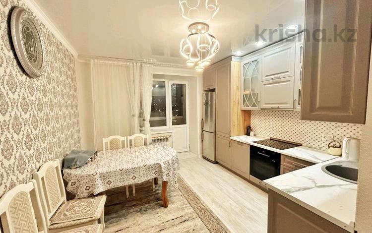 4-комнатная квартира · 111 м² · 3/10 этаж, Жумабаева 60/4 за 68 млн ₸ в Астане, Алматы р-н — фото 4