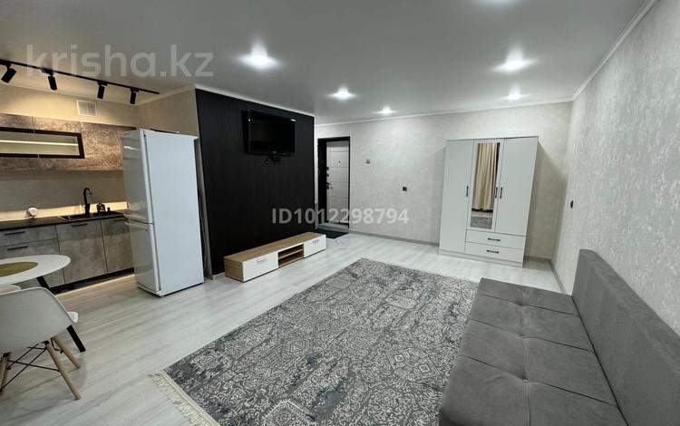 1-бөлмелі пәтер · 32 м² · 3/5 қабат, ул. Деева 3, бағасы: 12 млн ₸ в Жезказгане — фото 2