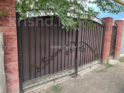 Отдельный дом · 3 комнаты · 100 м², 1 Линия 37 за 300 000 〒 в М. Туймебаеве