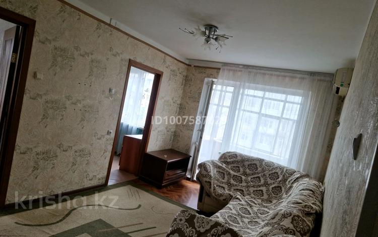 4-комнатная квартира · 63 м² · 4/5 этаж, мкр Строитель, Ульяна громова 26/1 за 20 млн ₸ в Уральске — фото 2