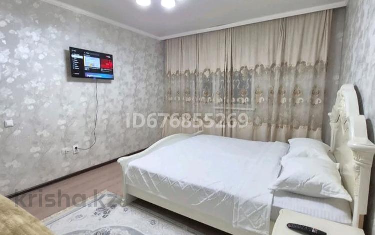 1-комнатная квартира · 36 м² · 5/18 этаж, Кабанбай батыра 29 за 12 000 ₸ в Астане — фото 9