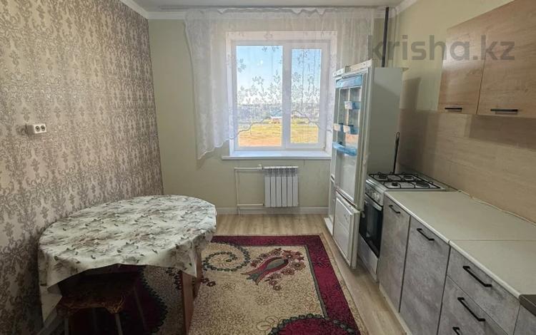 1-комнатная квартира · 43.4 м² · 4/9 этаж, Самал за 17.5 млн ₸ в Уральске — фото 2