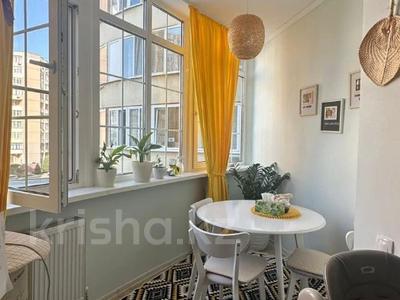 2-бөлмелі пәтер · 64 м² · 3/10 қабат, Кенесары хана — Аскарова - Бобек, бағасы: 50 млн ₸ в Алматы, Наурызбайский р-н